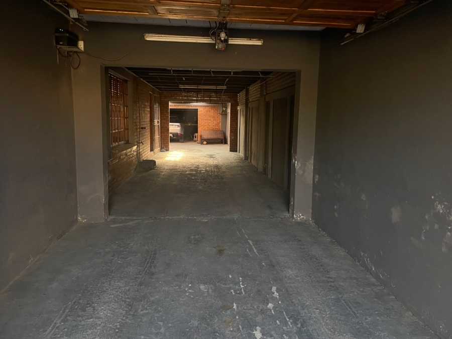 4 Bedroom Property for Sale in Heidedal Free State